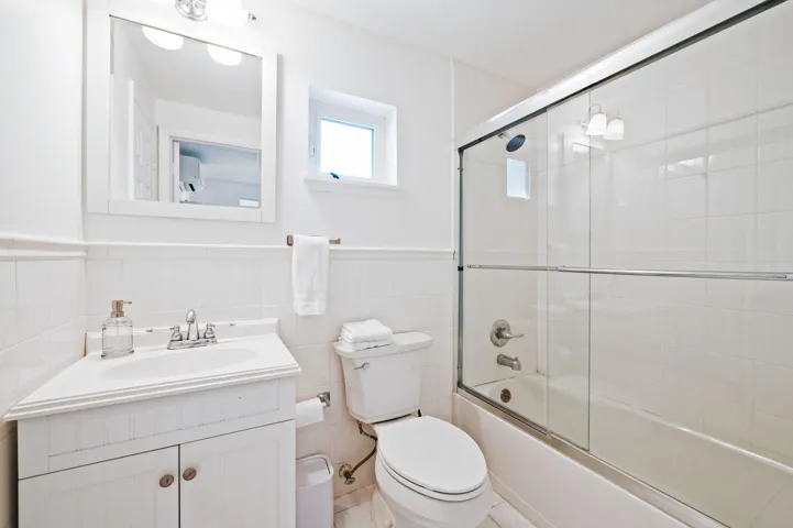 18-web-or-mls-349-ne-29th-st