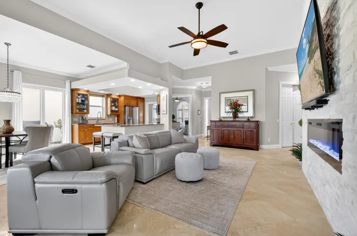 New Leather furniture that recline.