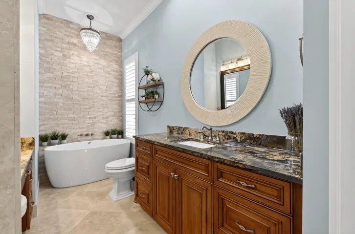 Primary bath