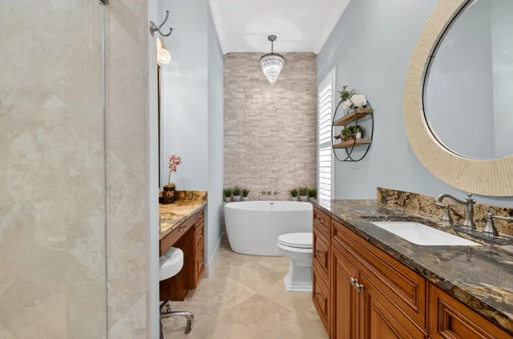 Primary bath