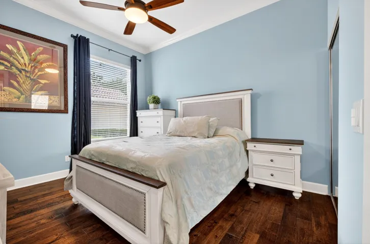 Guest bedroom