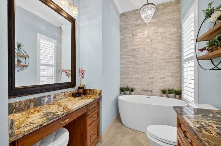 Primary bath