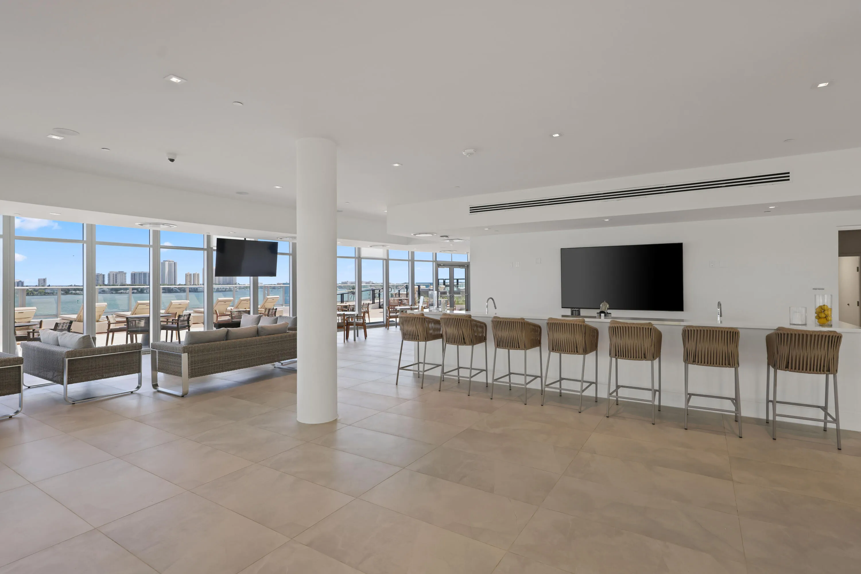 220 Lake Shore Drive - 64.JPG-FULL