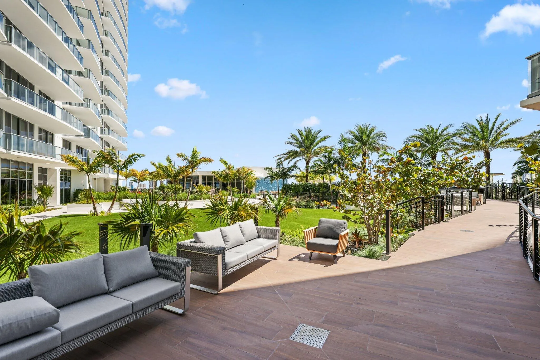 220 Lake Shore Drive - 61.JPG-SMALL