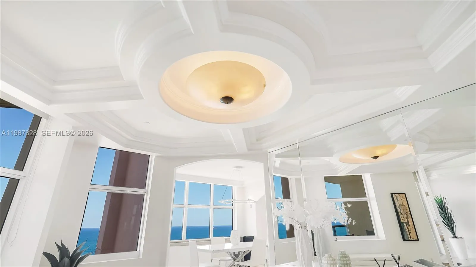 rare find in Palms high ceiling unit