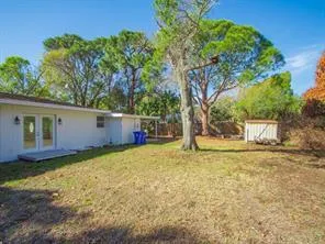 view of backyard