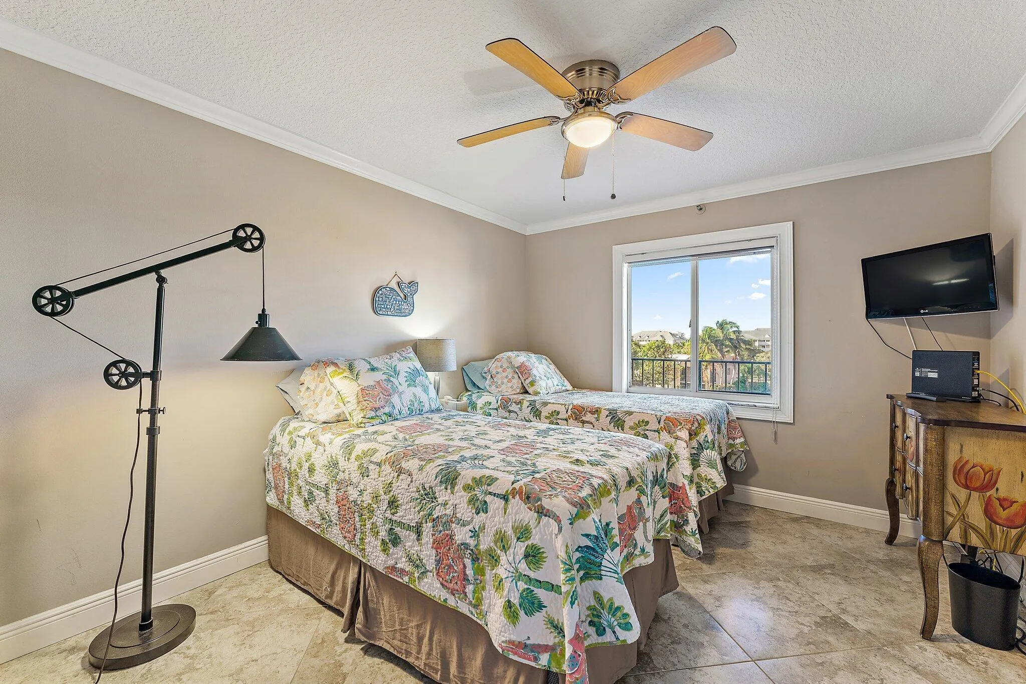 027-275PalmAveC402-Jupiter-FL-SMALL