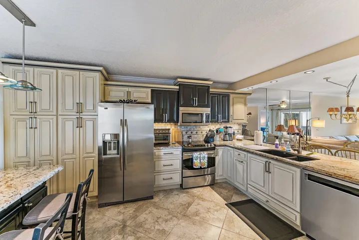 004-275PalmAveC402-Jupiter-FL-SMALL