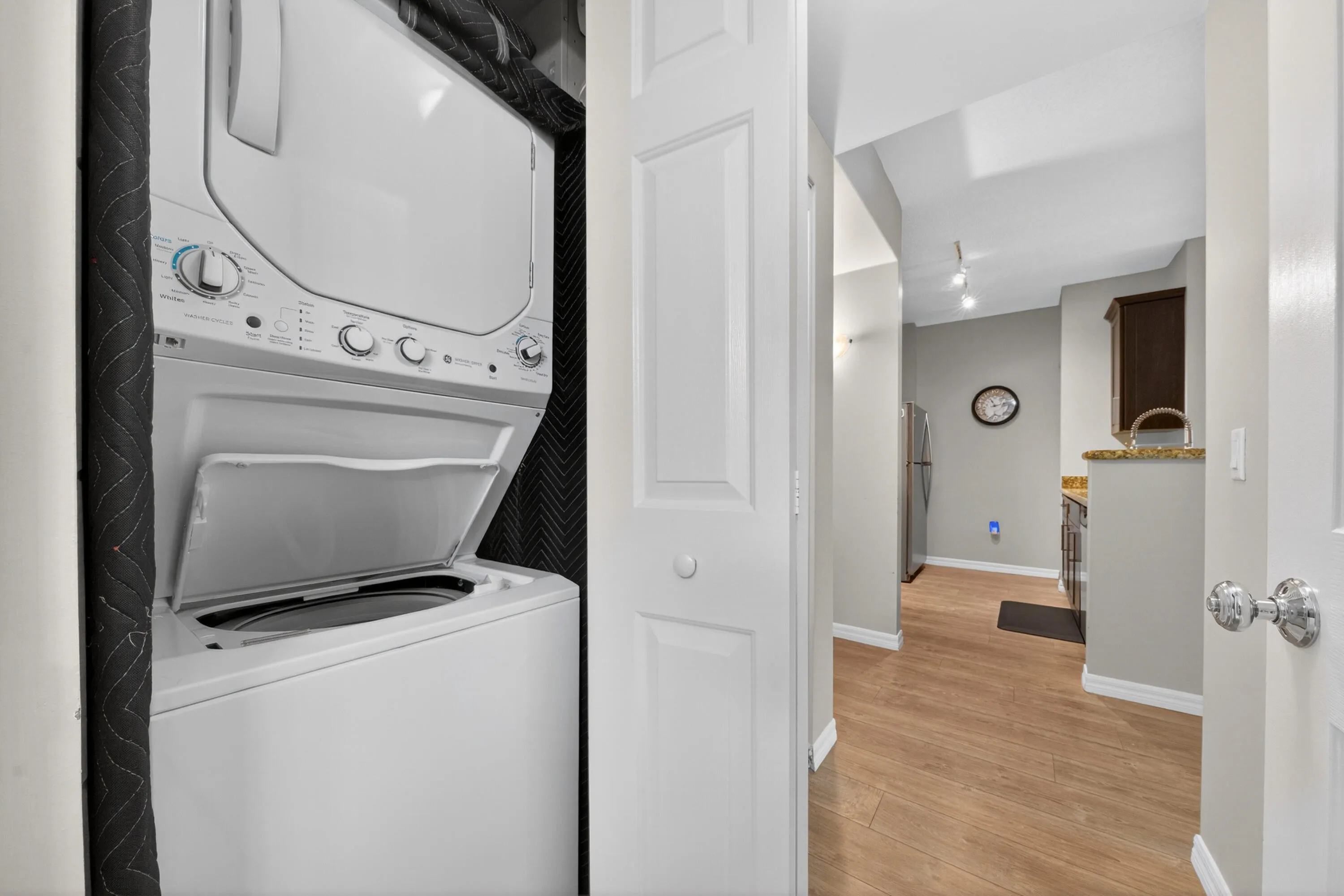 2401 NE 65th St Apt 310 Fort-print-011-0