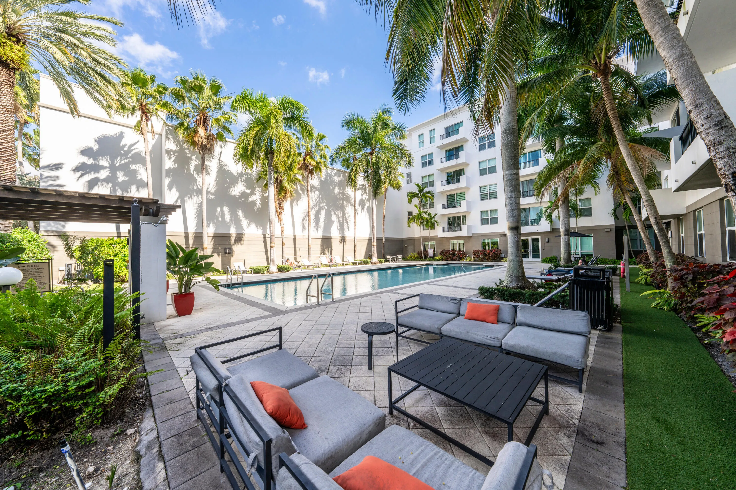 2401 NE 65th St Apt 310 Fort-print-018-0