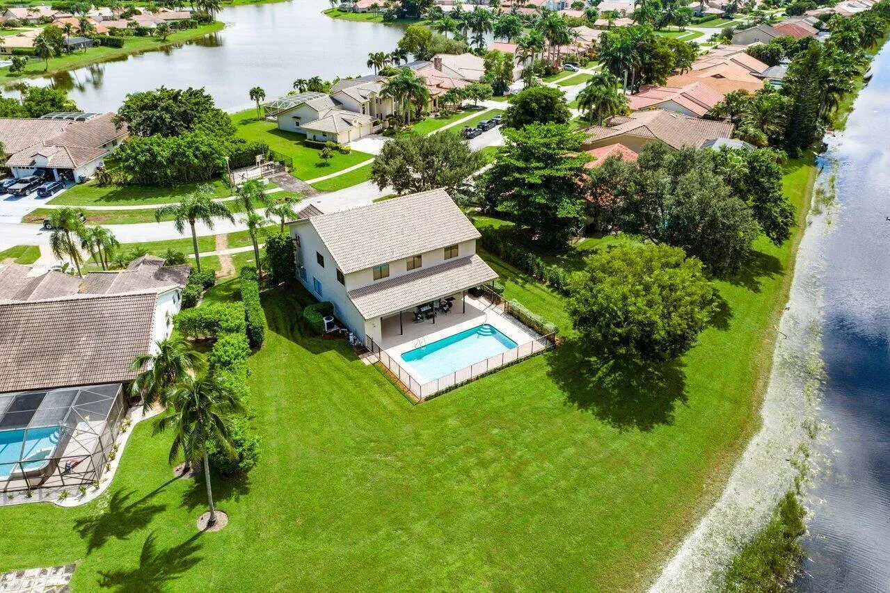 053-11842IslandLakesLane-BocaRaton-FL-33