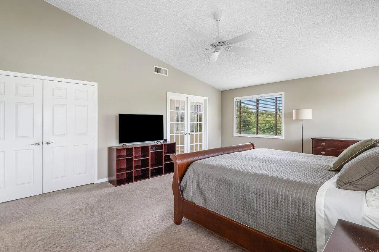 029-11842IslandLakesLane-BocaRaton-FL-33