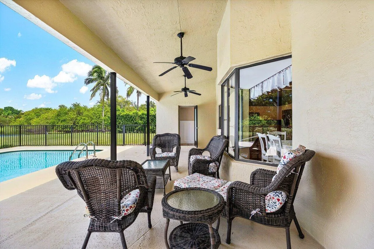 041-11842IslandLakesLane-BocaRaton-FL-33