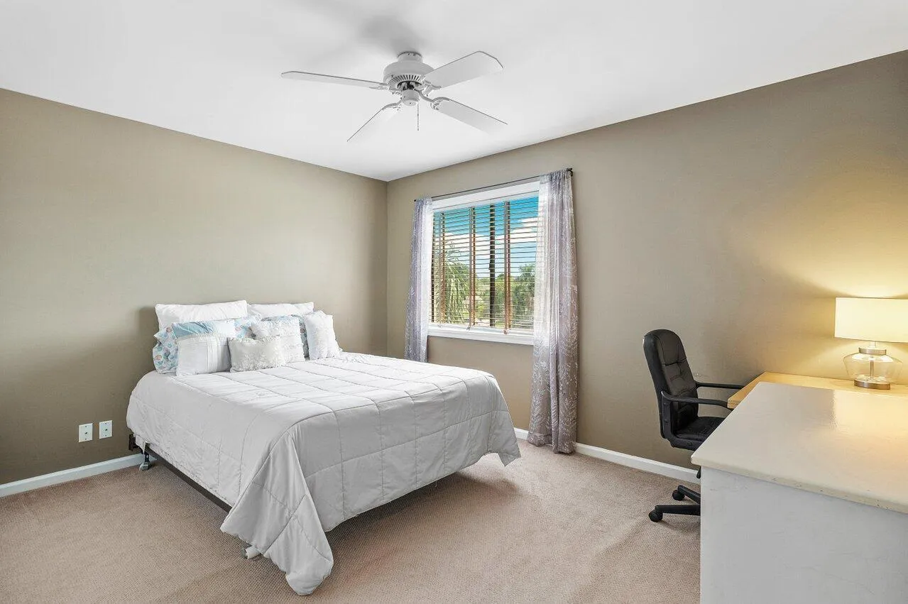024-11842IslandLakesLane-BocaRaton-FL-33