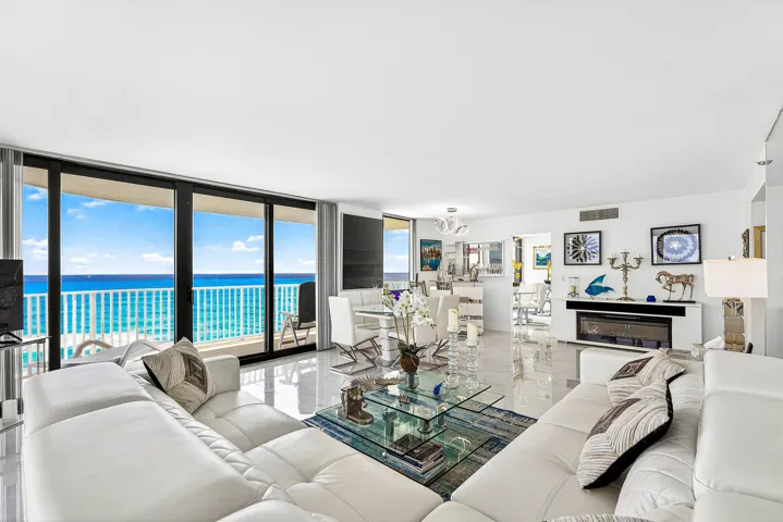 013-3360SouthOceanBoulevard-6C-PalmBeach