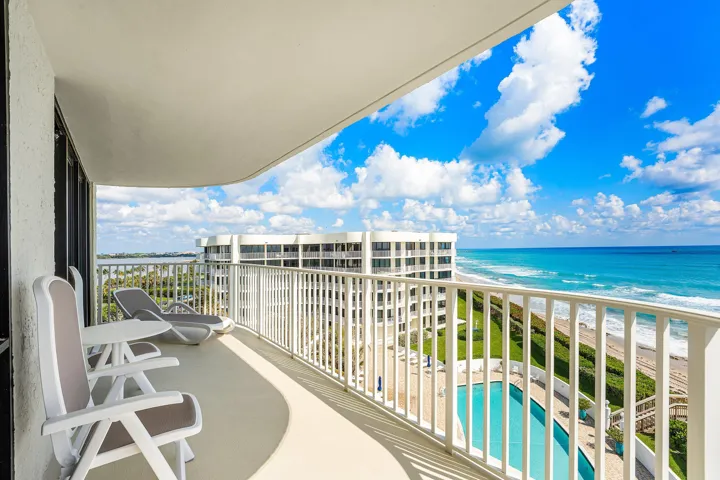 027-3360SouthOceanBoulevard-6C-PalmBeach
