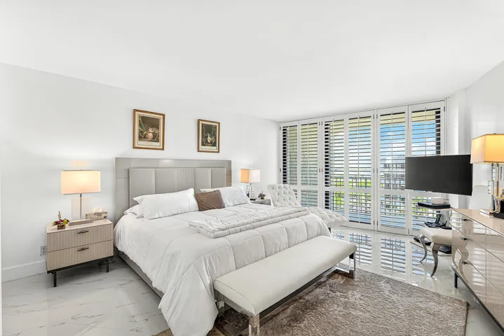 019-3360SouthOceanBoulevard-6C-PalmBeach