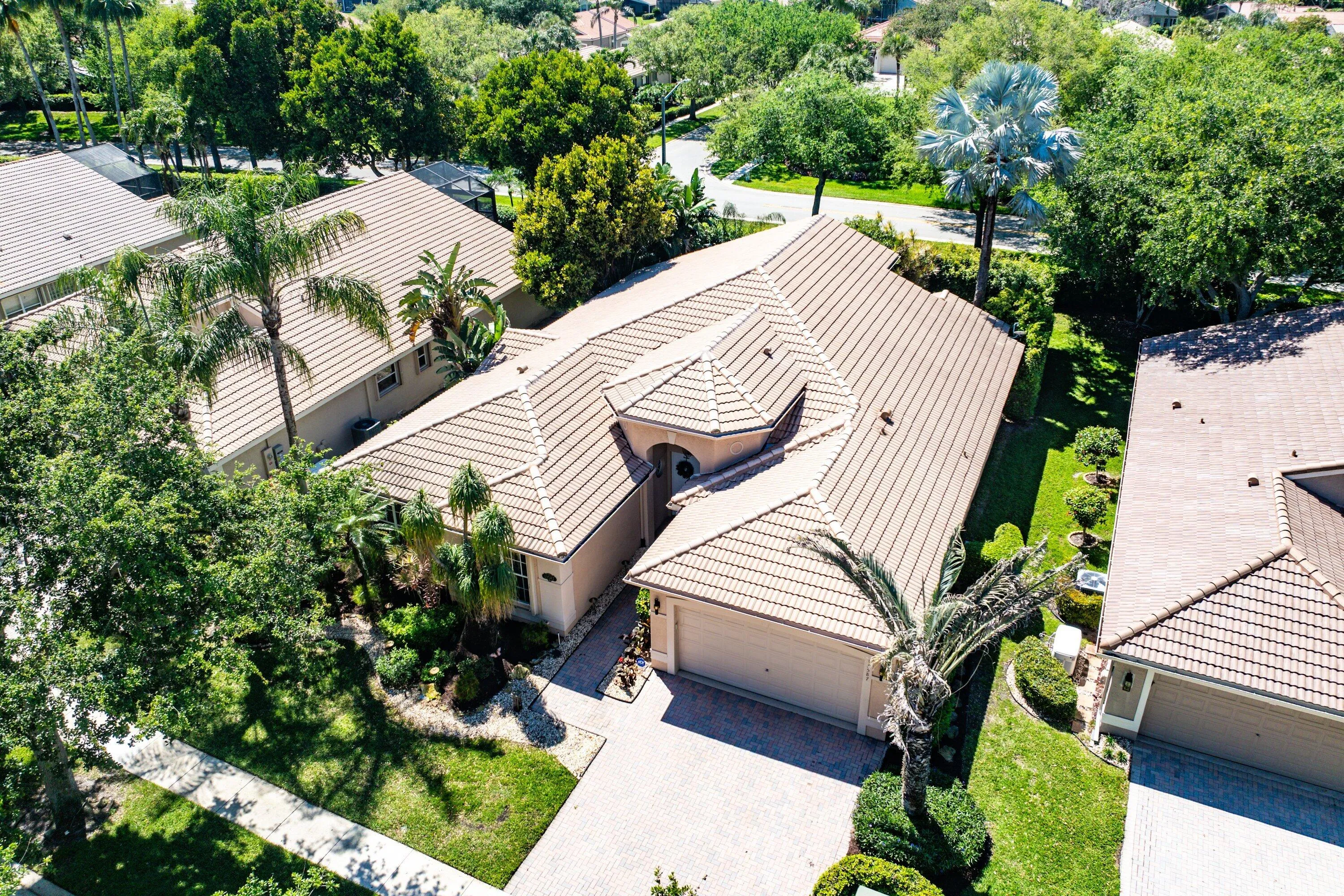037-13587BarcelonaLakeCircle-DelrayBeach