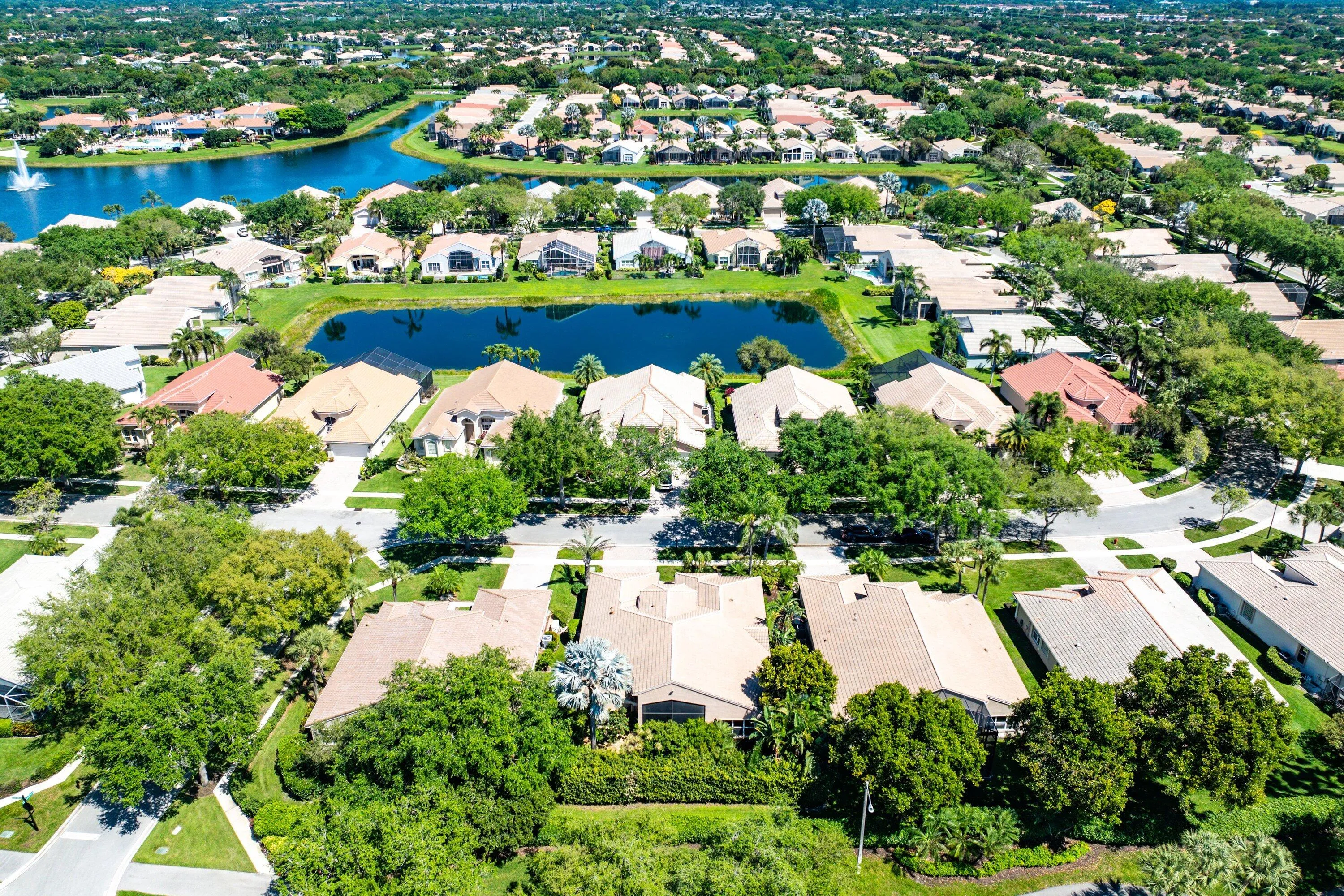 040-13587BarcelonaLakeCircle-DelrayBeach