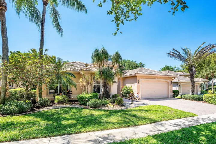 003-13587BarcelonaLakeCircle-DelrayBeach