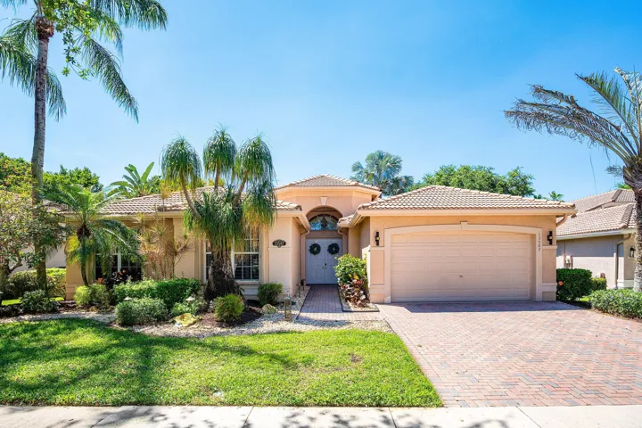 001-13587BarcelonaLakeCircle-DelrayBeach