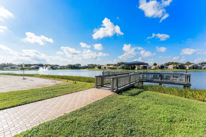 068-13587BarcelonaLakeCircle-DelrayBeach
