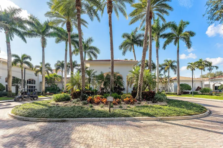 042-13587BarcelonaLakeCircle-DelrayBeach