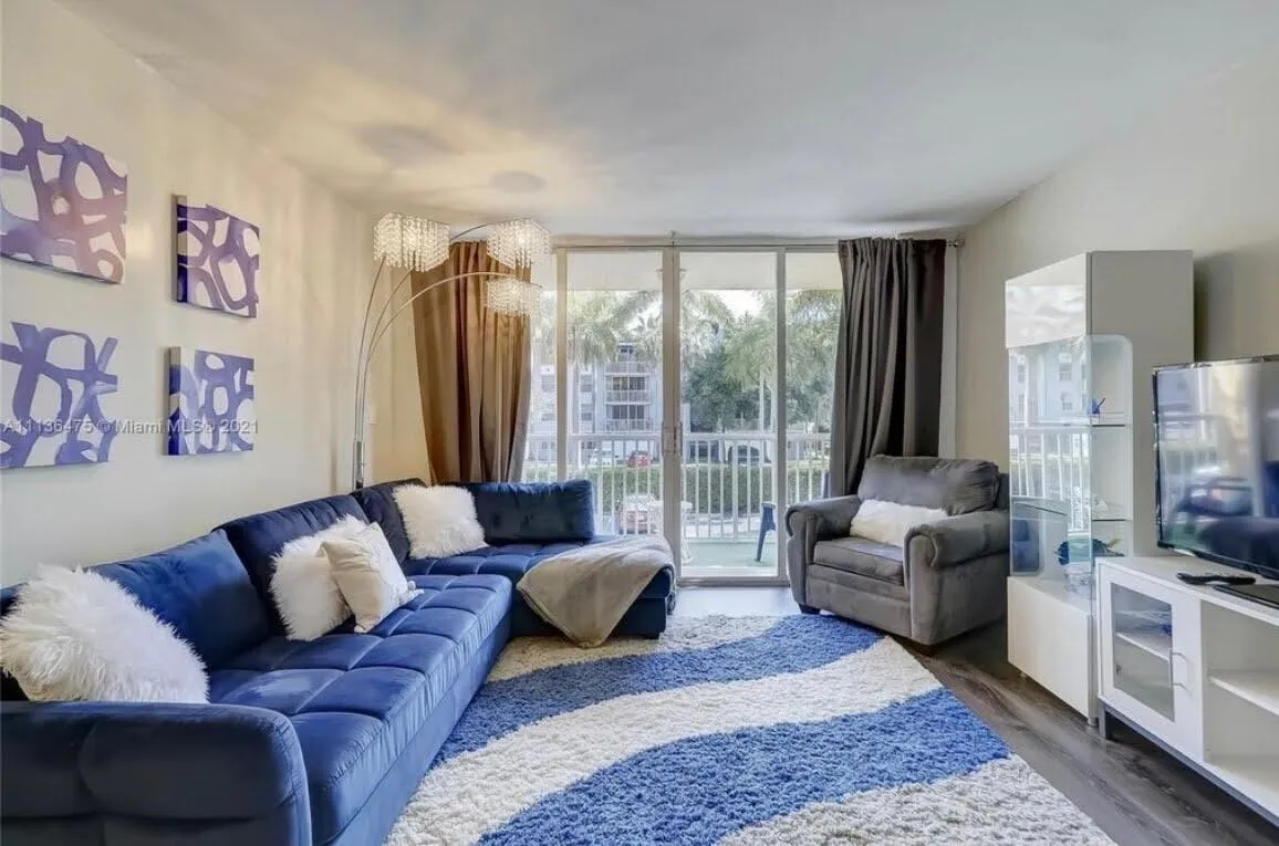 1350 SE 3rd Ave 211 (4)