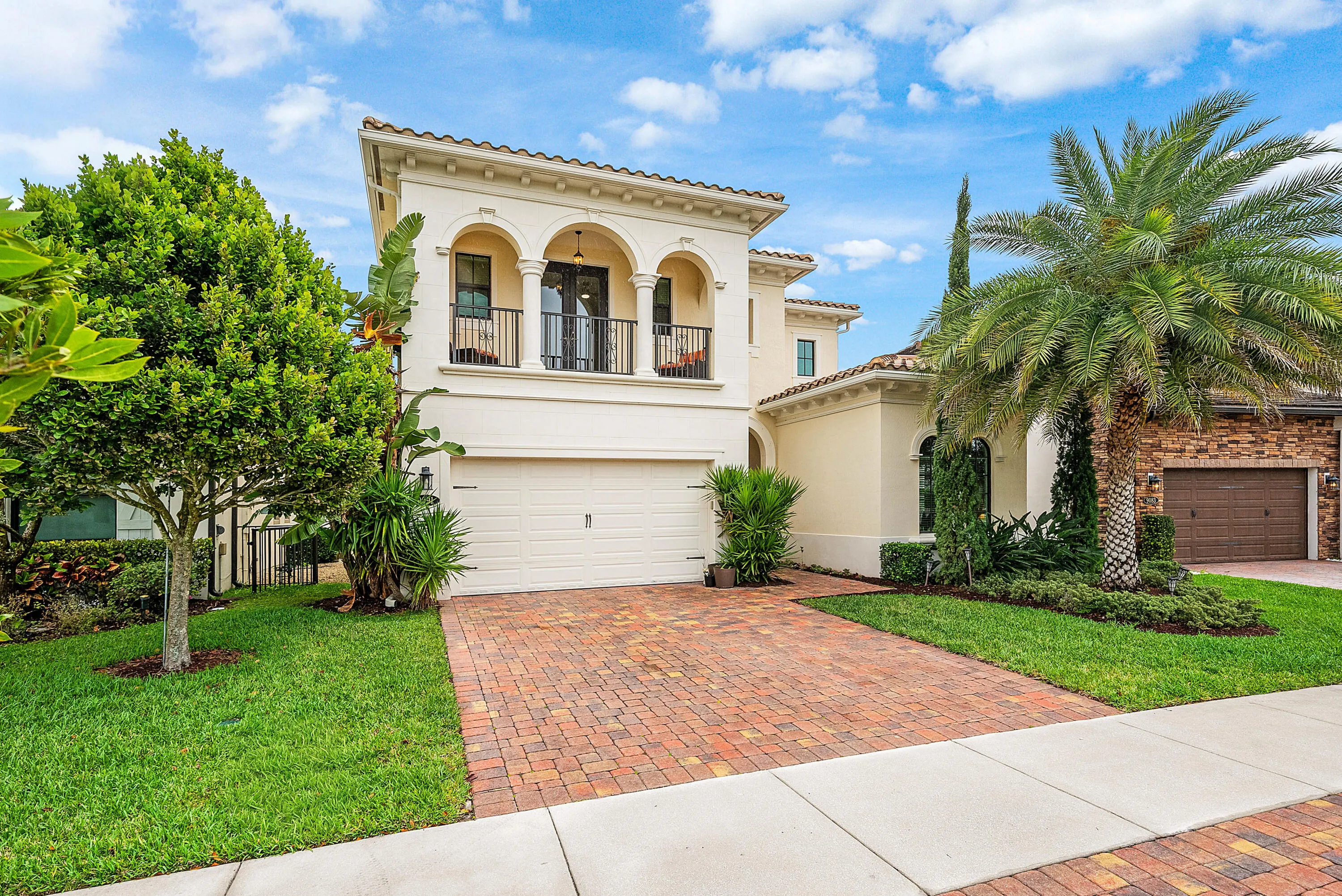 003-9091GrandPrixLane-BoyntonBeach-FL-33