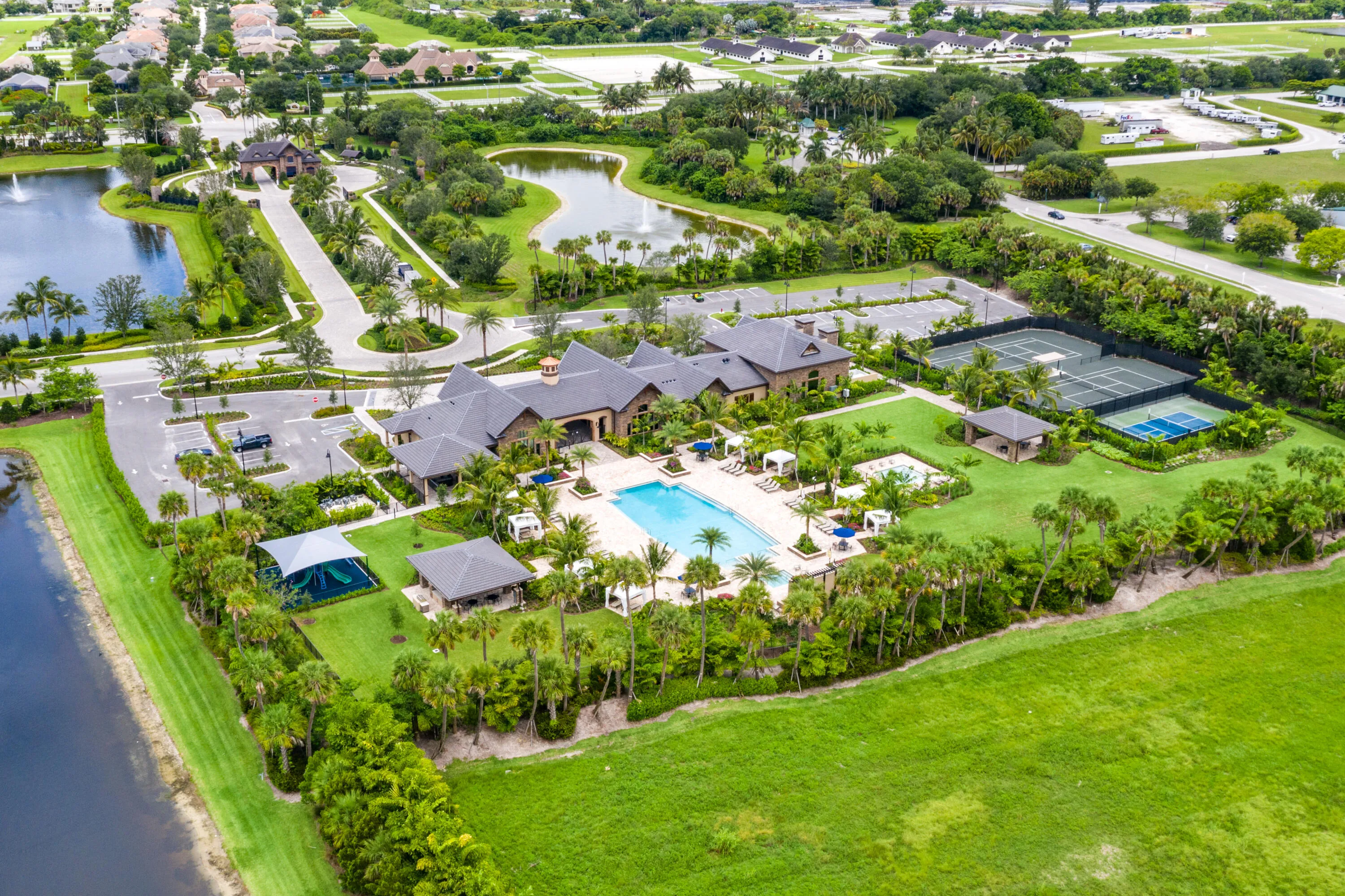 069-9091GrandPrixLane-BoyntonBeach-FL-33