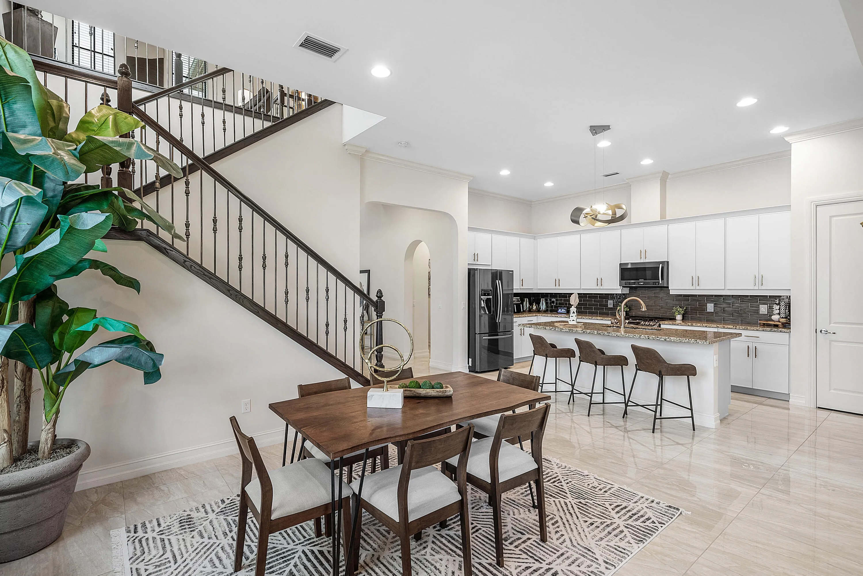 015-9091GrandPrixLane-BoyntonBeach-FL-33