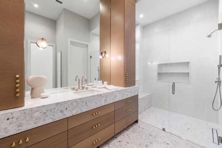 Downstairs Bedroom Bath 1