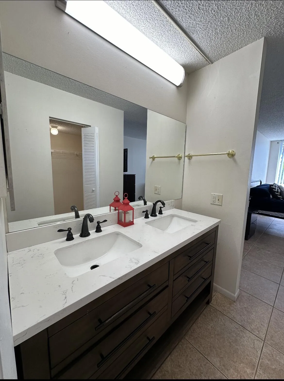 Double Vanity