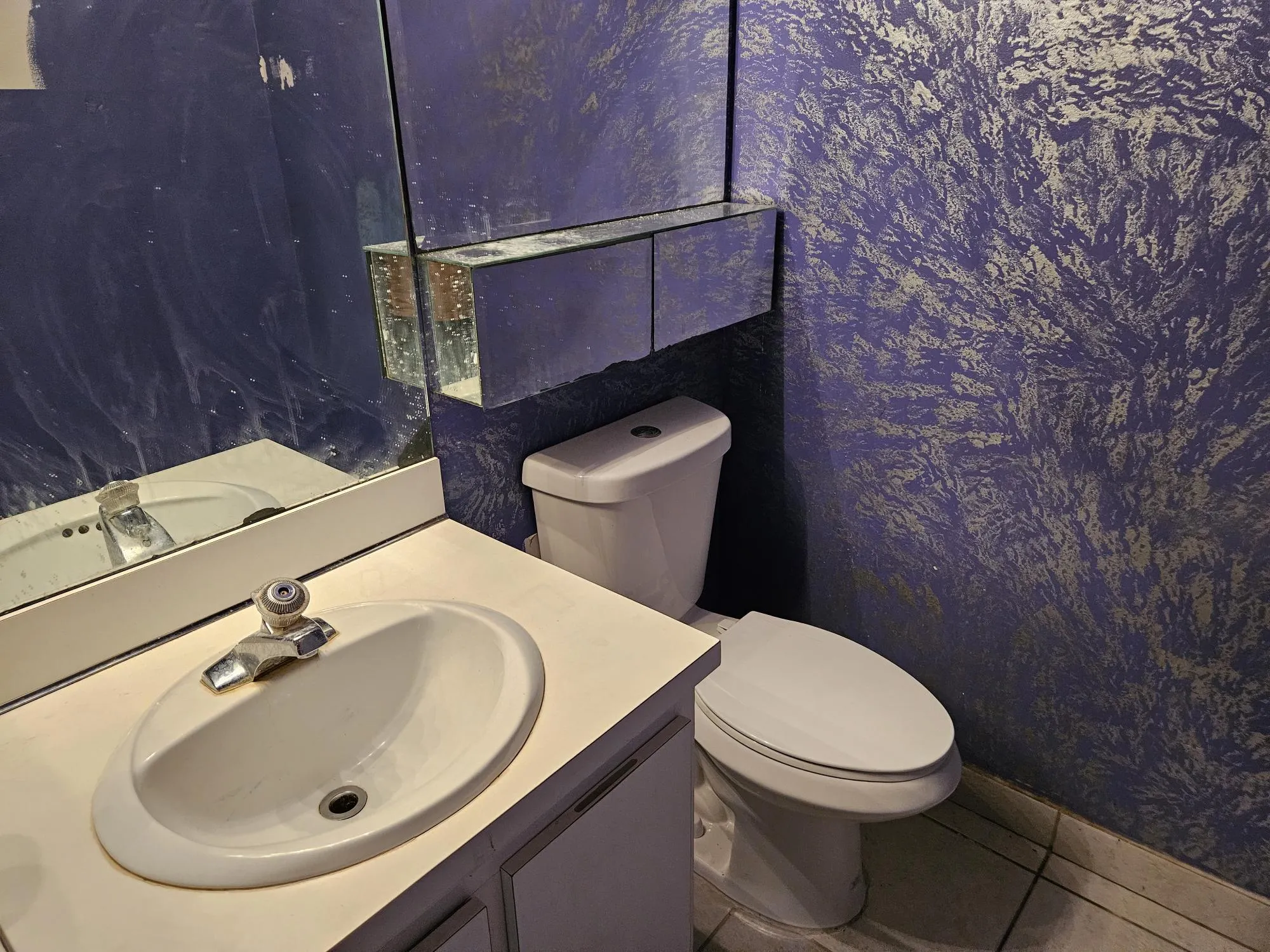 1/2 bath
