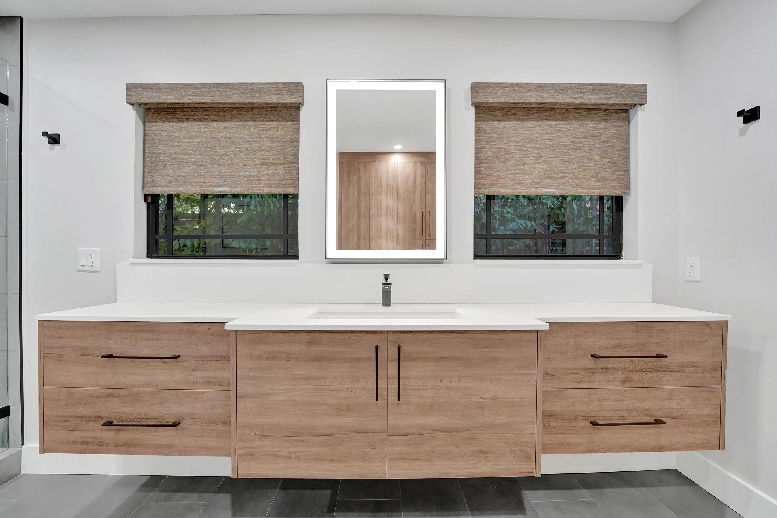 Bathroom #2- Ensuite Bathroom/Cabana