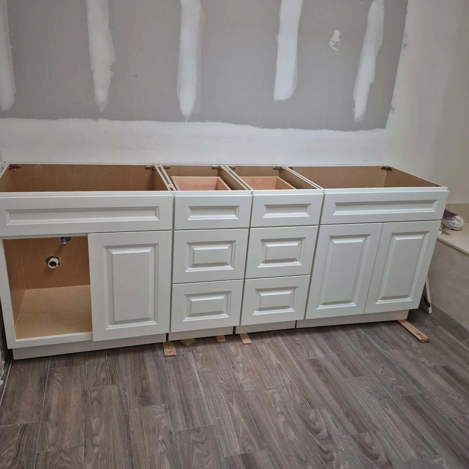 New vanity and quartz top