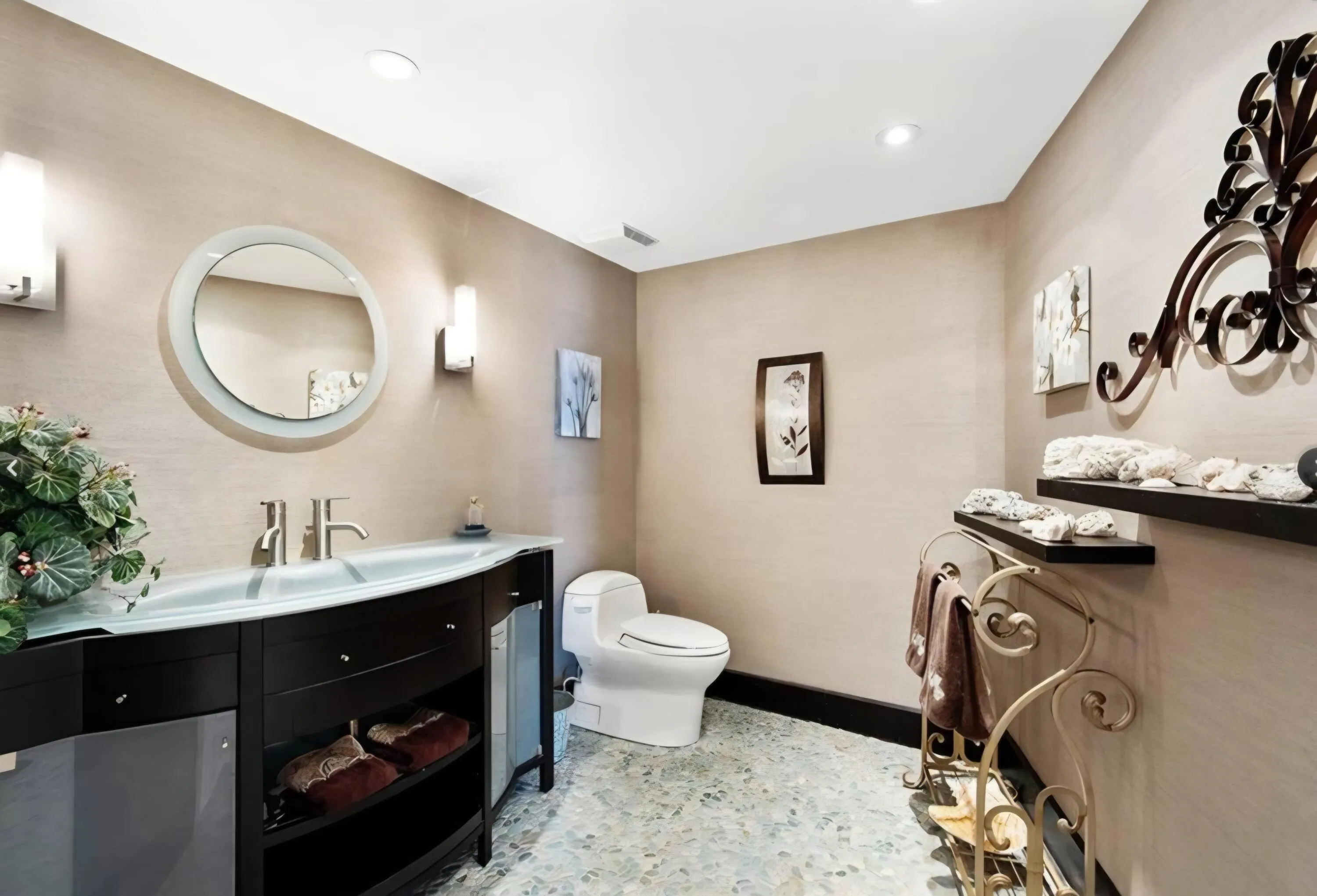 Property photo 48