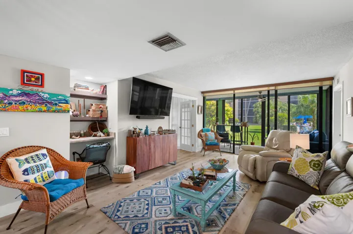 Notice the built in desk area