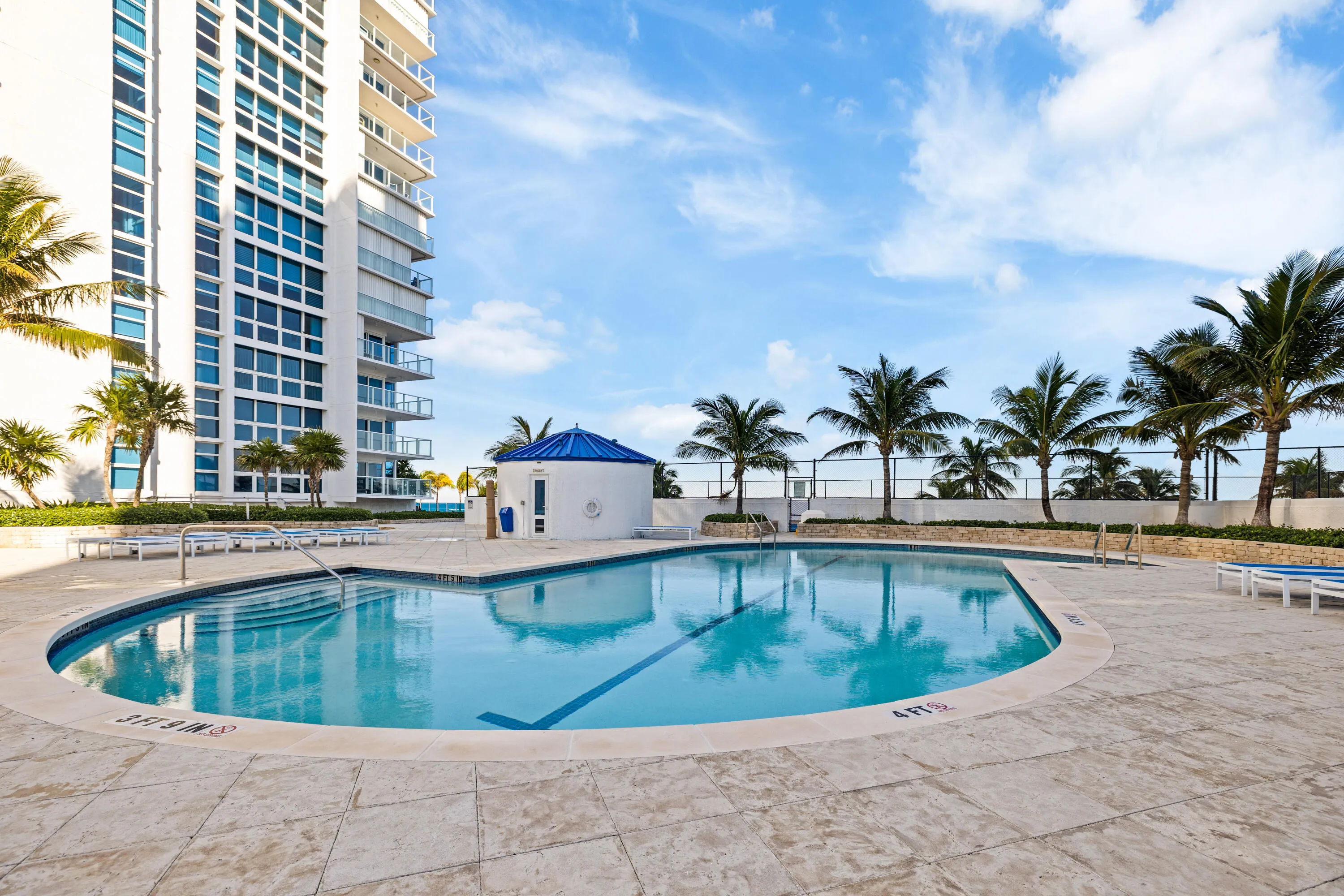 1360 s ocean blvd. #403-33