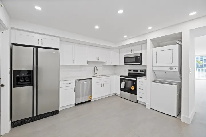 1360 s ocean blvd. #403-10