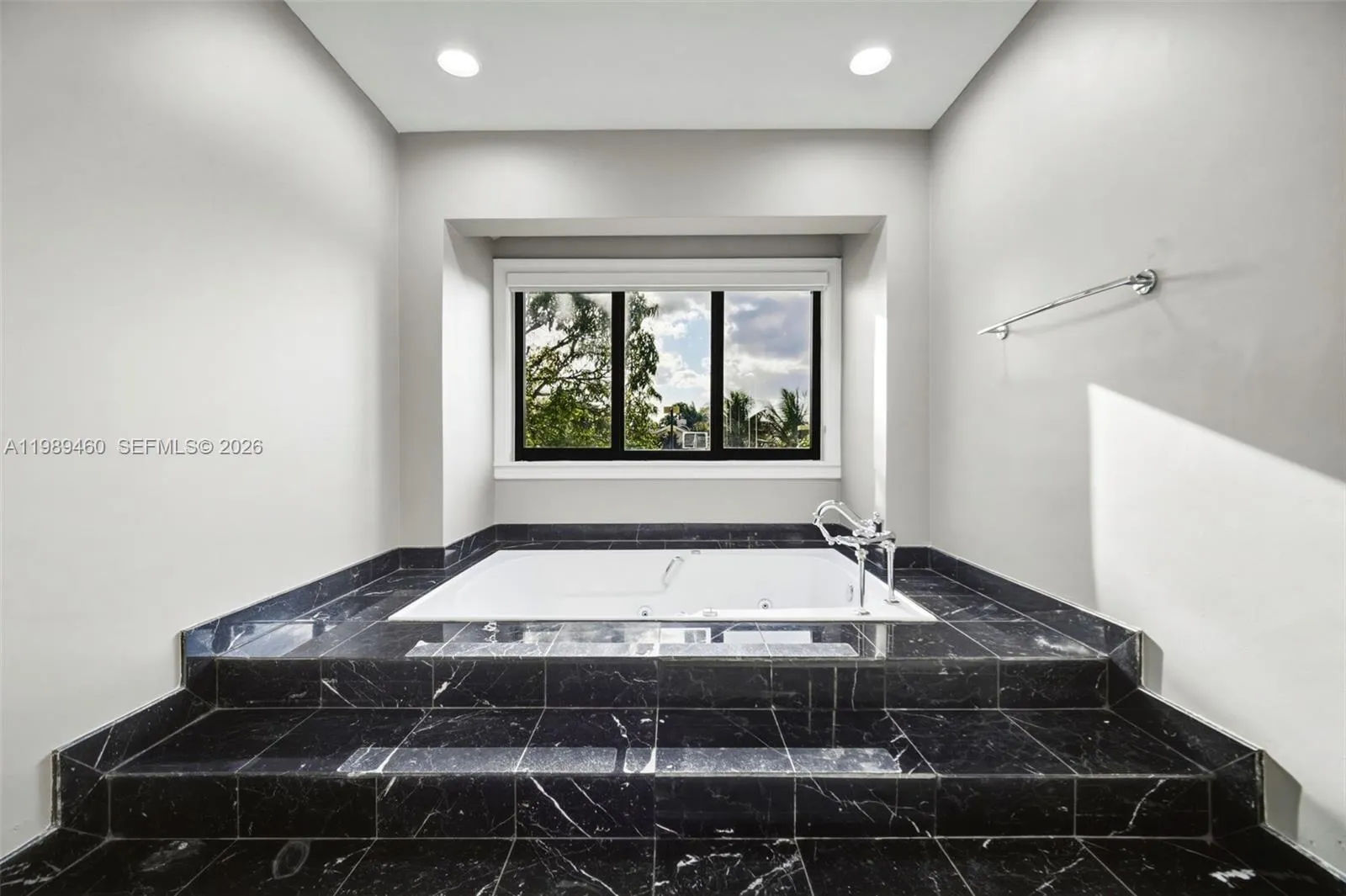 Property photo 64