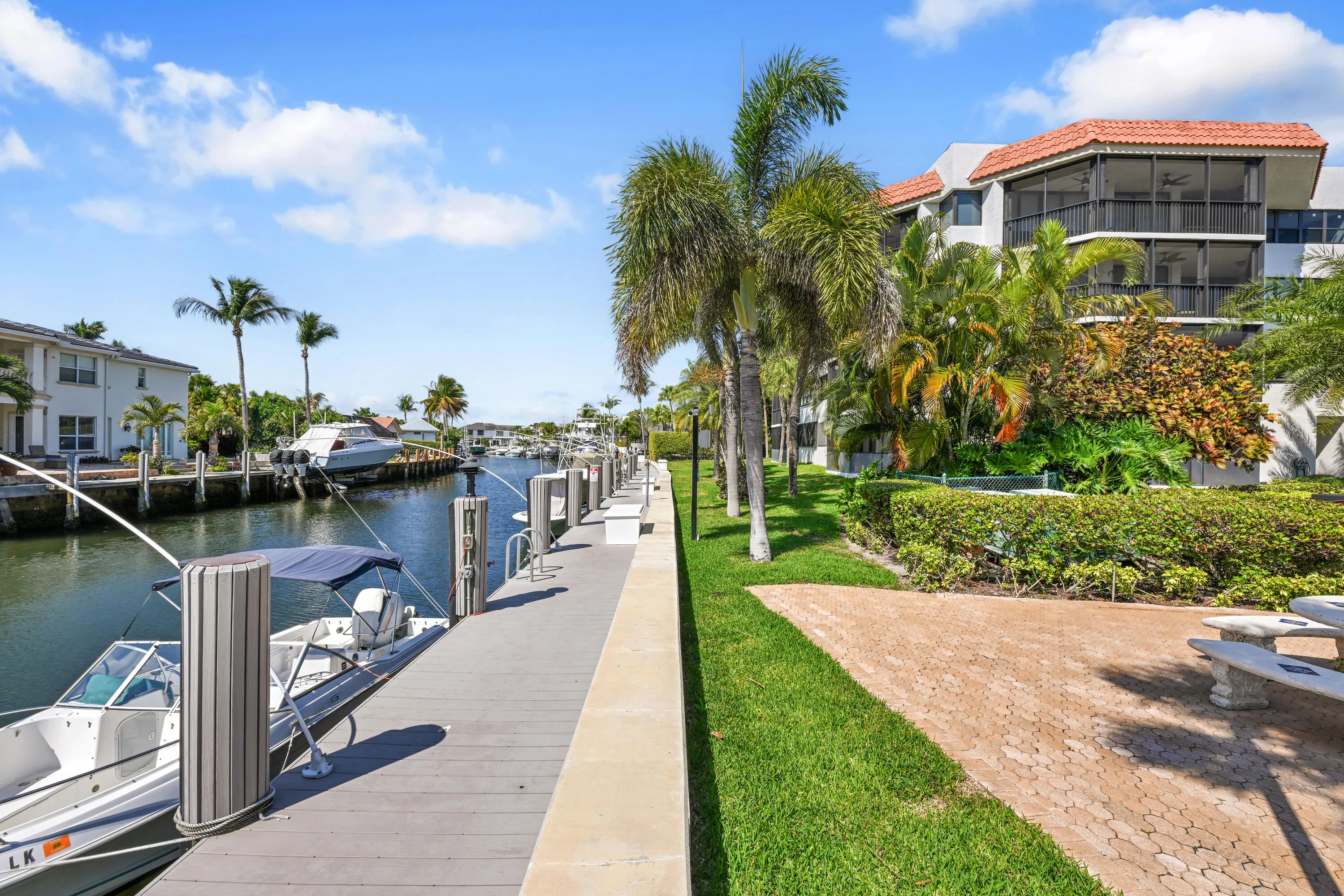 800 Jeffrey St #411 Boca Raton 00041