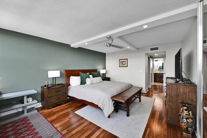 800 Jeffrey St #411 Boca Raton 00018