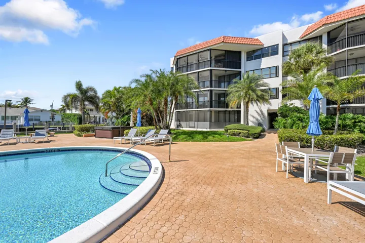 800 Jeffrey St #411 Boca Raton 00039