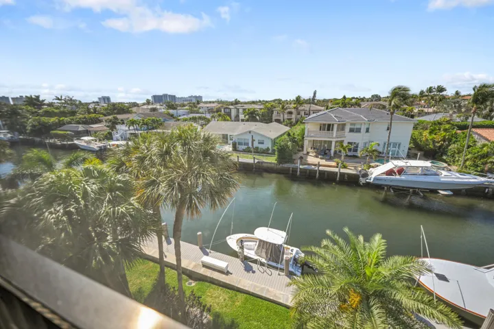 800 Jeffrey St #411 Boca Raton 00033