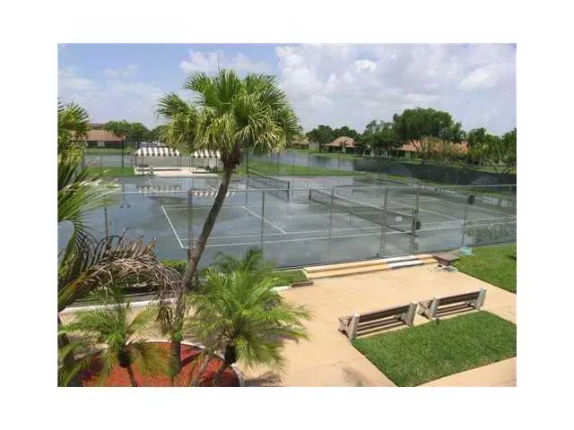 Tennis/Pickleball Courts