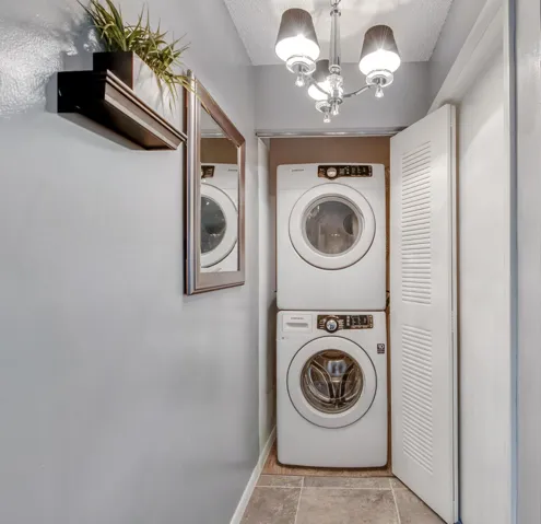Full Size Washer/Dryer
