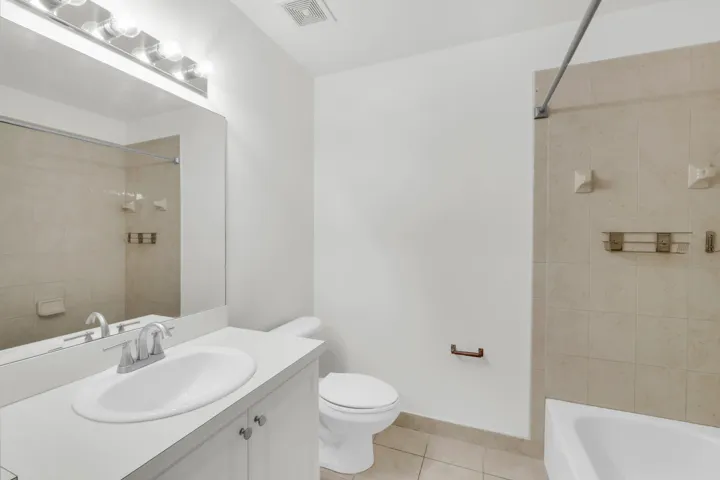 2581 Riverside​​‌​​​​‌​​‌‌​‌‌​​​‌‌​‌​‌​‌​​​‌​​ Dr-18