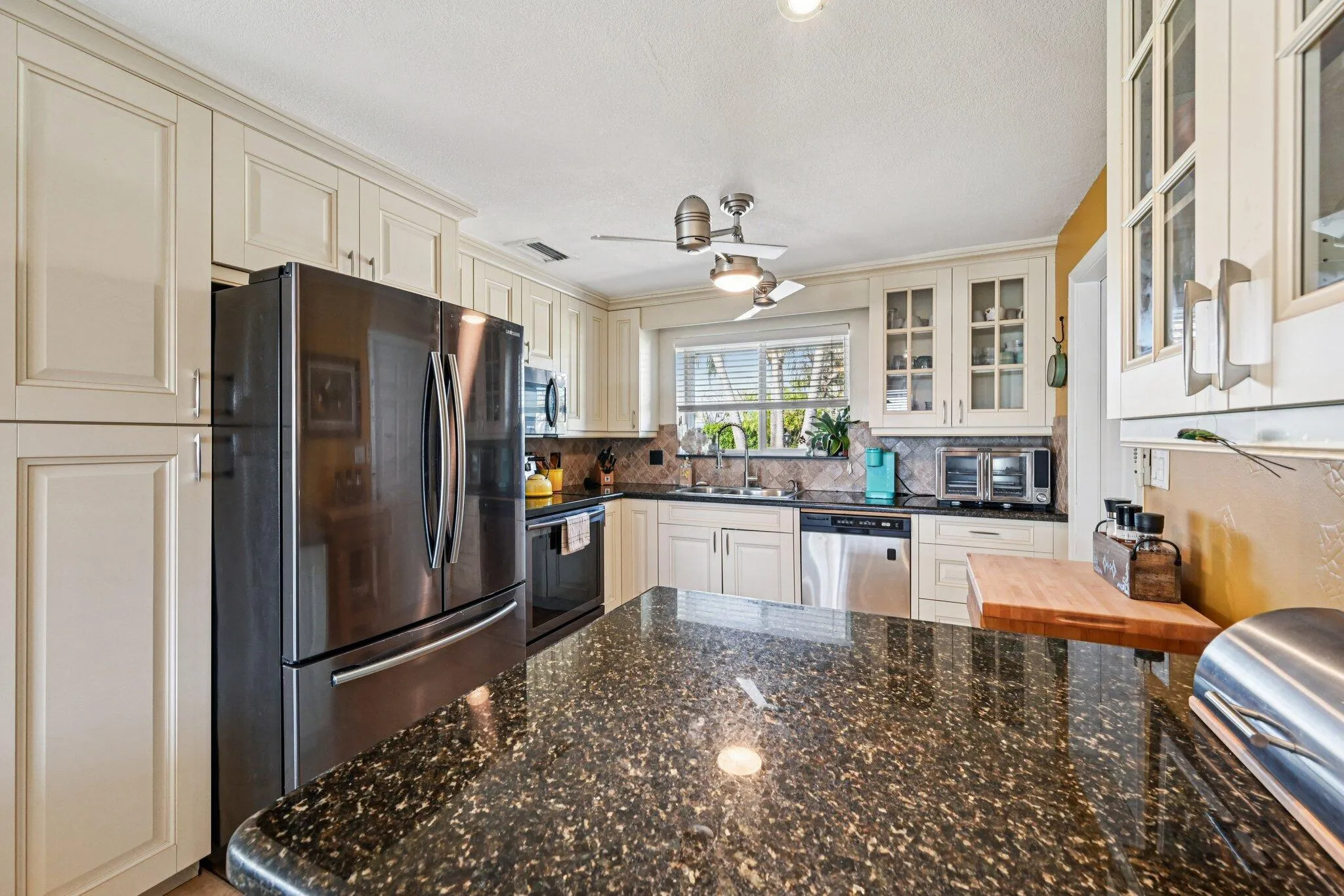 18-web-or-mls-SE 9th Ter-S2503-018