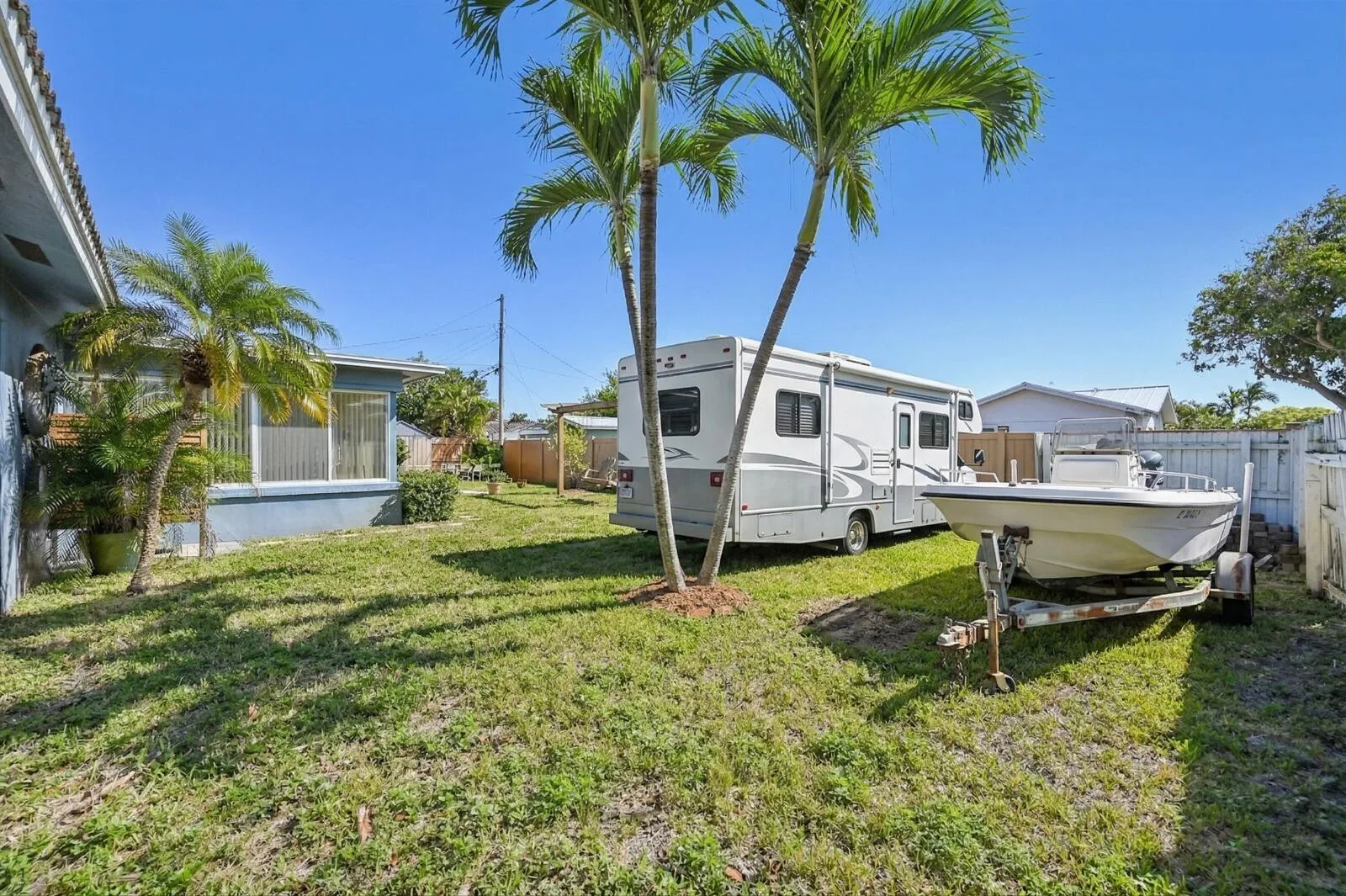 Virtual RV/boat Double gate for RV or boat with trailer